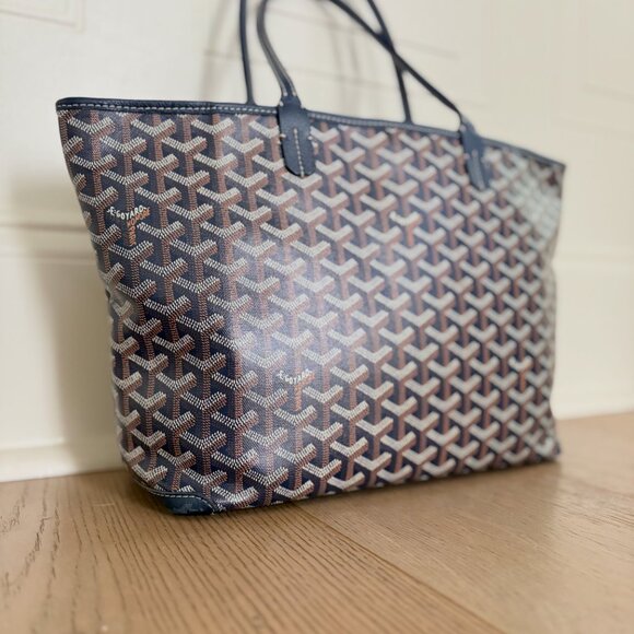 Authentic Goyard Artois PM Tote in Navy Blue – Lightly Used - Picture 2 of 9